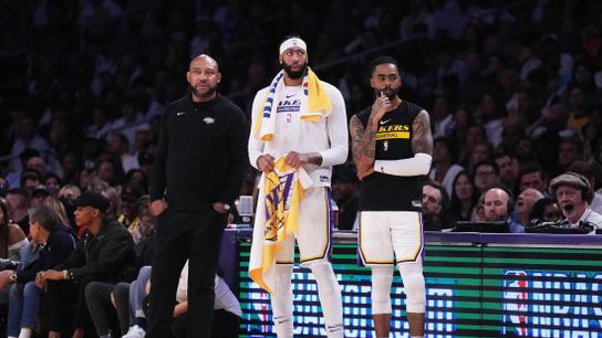 Lakers look to grab commanding 3-1 series lead vs. Grizzlies (NBA)