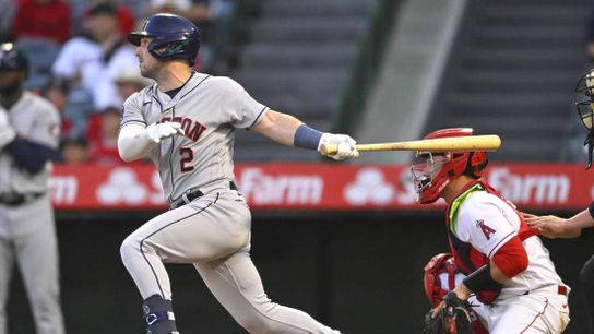 Late rally pushes Angels past Astros (MLB)