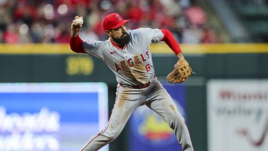 Angels 3B Rendon expected to practice as soon as Wednesday (MLB)