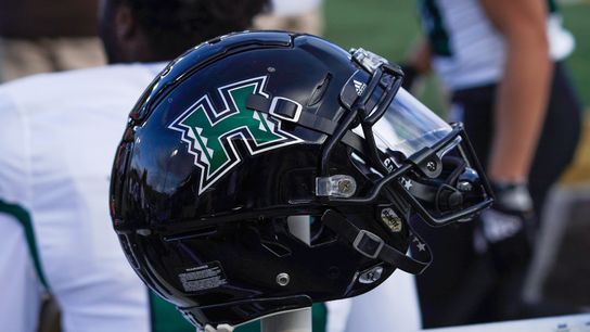 Hawaii's consistent Zion Bowens is transitioning into a new NFL role (College)