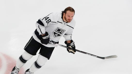 Los Angeles Kings elect not to qualify forward Brendan Lemieux (NHL)