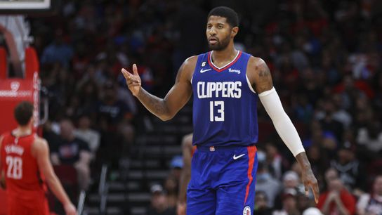Paul George injured as Clippers lose to Thunder, 101-100 (NBA)