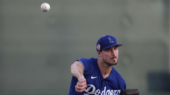 Big league pitchers excel as Dodgers tie Mariners 2-2 (MLB)