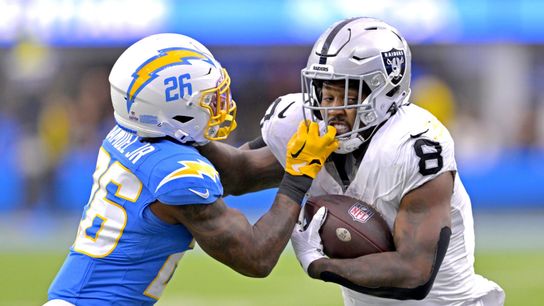 Raiders' late comeback falls short in 24-17 loss to Chargers (News)