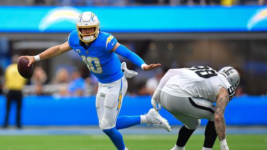 Chargers rally behind Herbert to 24-17 victory over Raiders (News)