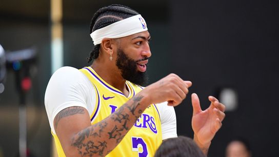 Can Anthony Davis grow into Lakers’ leader? (NBA)