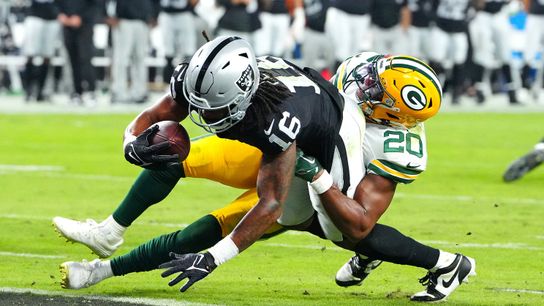 Raiders do just enough things right to defeat Packers, 17-13 (News)