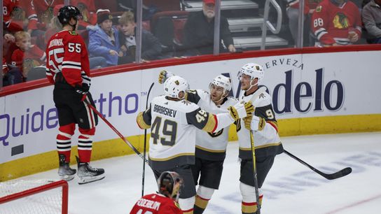 Golden Knights set new mark with 5-3 win in Chicago (News)