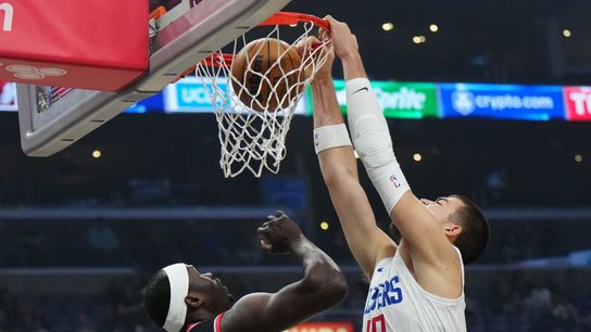 Clippers narrowly escape Blazers, 132-127 (NBA)