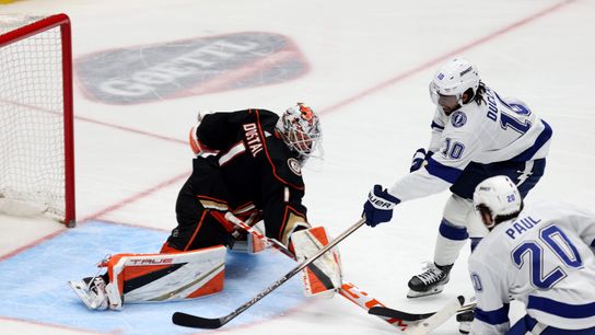 Ducks struck by Lightning in overtime loss (News)