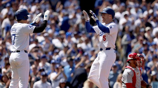 Dodgers route Cardinals in home opener behind big three (MLB)