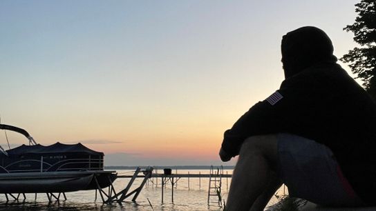 Battling for his life and his mind (Combat)