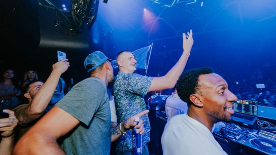 Nuggets fly to Las Vegas to celebrate title after parade (NBA)