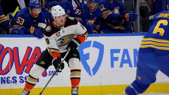 Ducks drop second straight in loss to Lightning, 5-1 (News)