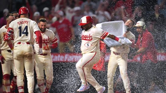 Willie Calhoun hits walk-off homer to lead Angels to win over Seattle taken Angel Stadium (Los Angeles Angels)