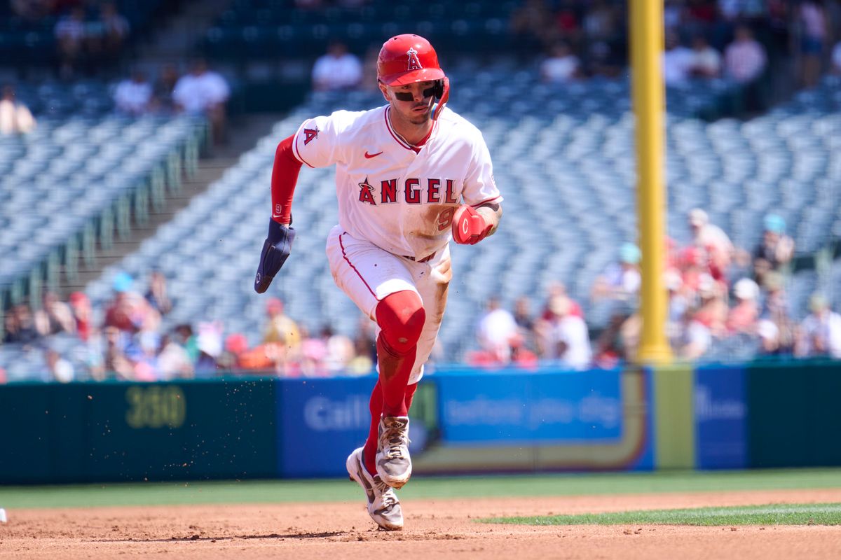 The Los Angeles Angels Zach Neto #9 runs to third during an MLB game against the Seattle Mariners, April 5th, 2026 in Anaheim California. The Los Angeles Angels Zach Neto #9 runs to third during an MLB game against the Seattle Mariners, April 5th, 2026 in Anaheim California.