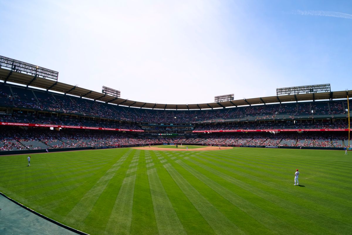 The Los Angeles Angels during an MLB game against the Seattle Mariners, April 5th, 2026 in Anaheim California. The Los Angeles Angels during an MLB game against the Seattle Mariners, April 5th, 2026 in Anaheim California.