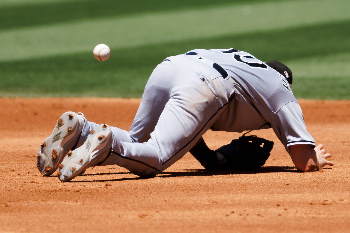 Chase Meidroth #10 of the Chicago White Sox drops a fly ball during the game against the Los Angeles Angels at Angel Stadium of Anaheim on May 6, 2026 in Anaheim, California.