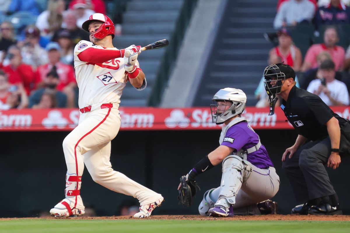 Los Angeles Angels outfielder Mike Trout (27) at bat during an MLB game against the Colorado Rockies on June 1, 2026 in Anaheim, CA.