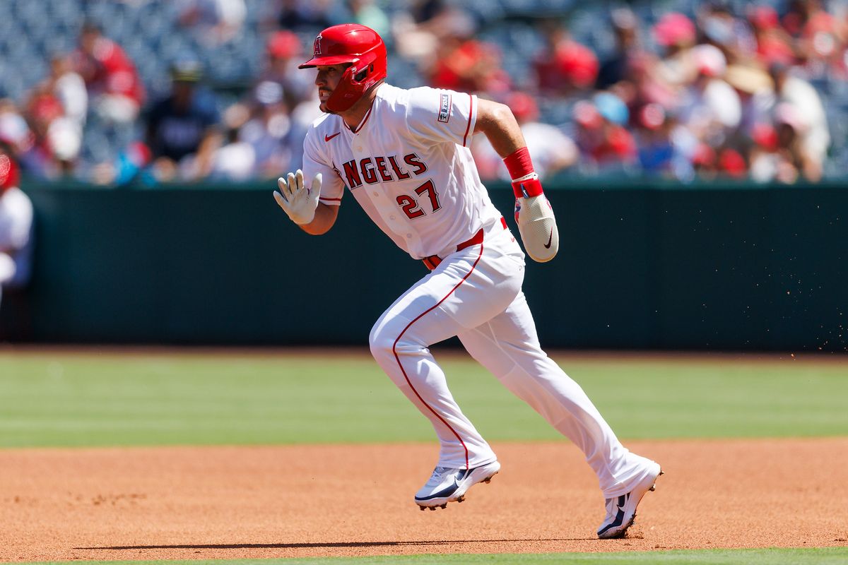 Mike Trout #27 of the Los Angeles Angels runs during the game against the Philadelphia Phillies at Angel Stadium of Anaheim on August 30, 2026 in Anaheim, California.