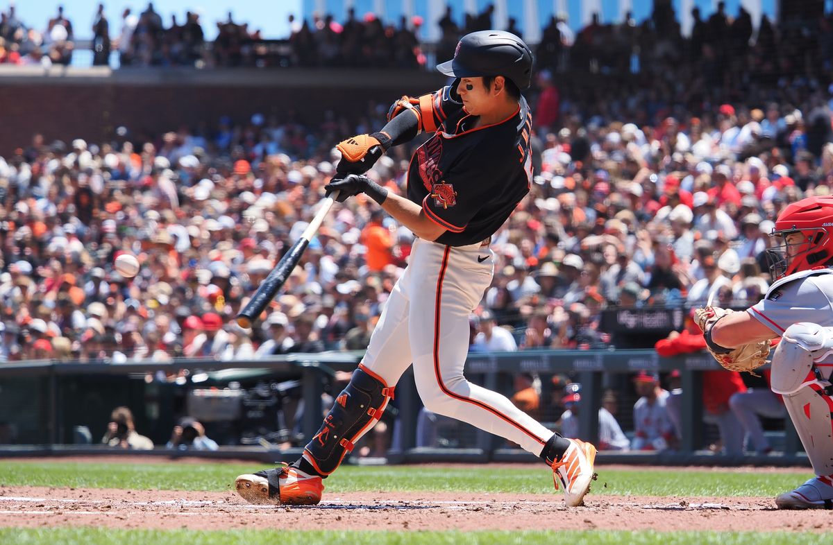 Jul 25, 2026; San Francisco, California, USA; San Francisco Giants right fielder Jung Hoo Lee (51) hits a three run RBI home run against the Los Angeles Angels during the third inning at Oracle Park. Mandatory Credit: Kelley L Cox-Imagn Images Jul 25, 2026; San Francisco, California, USA; San Francisco Giants right fielder Jung Hoo Lee (51) hits a three run RBI home run against the Los Angeles Angels during the third inning at Oracle Park. Mandatory Credit: Kelley L Cox-Imagn Images