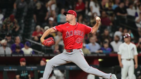 Detmers continues hot stretch in win over Diamondbacks (Los Angeles Angels). Photo by Matt Kartozian-Imagn Images