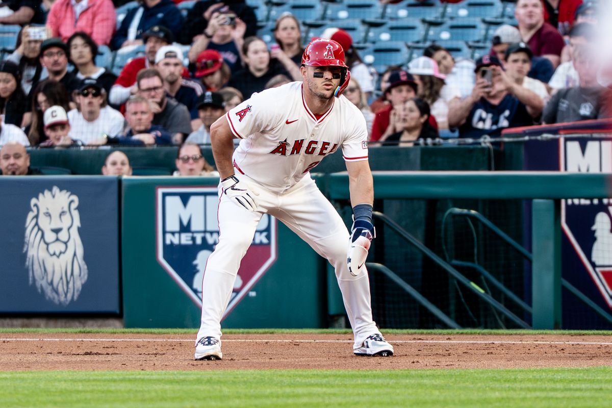 Los Angeles Angels OF Mike Trout (27) bates the pitcher into thinking he's stealing second base during the game against the Cleveland Guardians on Saturday, April 5th, 2025, at Angel Stadium in Anaheim, CA. Los Angeles Angels OF Mike Trout (27) bates the pitcher into thinking he's stealing second base during the game against the Cleveland Guardians on Saturday, April 5th, 2025, at Angel Stadium in Anaheim, CA.