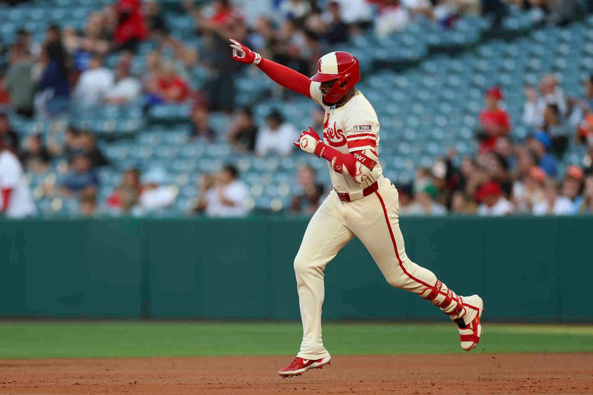 Jo Adell #7 of the Los Angeles Angels hits a solo home run in the second inning during a game against the Toronto Blue Jays at Angel Stadium of Anaheim on Thursday, May 8, 2025 in Anaheim, California.