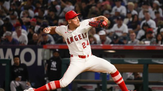 Angels notebook: Updates on Robert Stephenson, Mike Trout and Yoán Moncada taken at Angel Stadium (Los Angeles Angels)