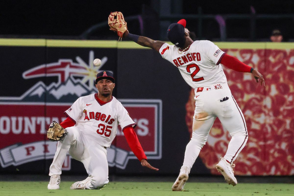Los Angeles Angels infielder Luis Rengifo (2) attempts to catch the ball during the MLB game against the Texas Rangers Tuesday July 8th, 2025 at Angel's Stadium in Anaheim, Calif.