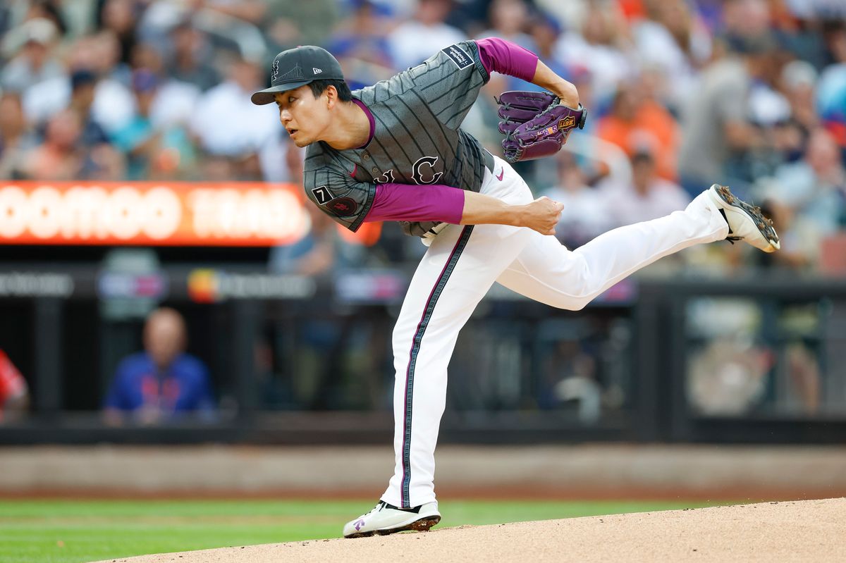 Kodai Senga #34 of the New York Mets pitches against the Los Angeles Angels at Citi Field on July 21, 2025 in Flushing, NY.