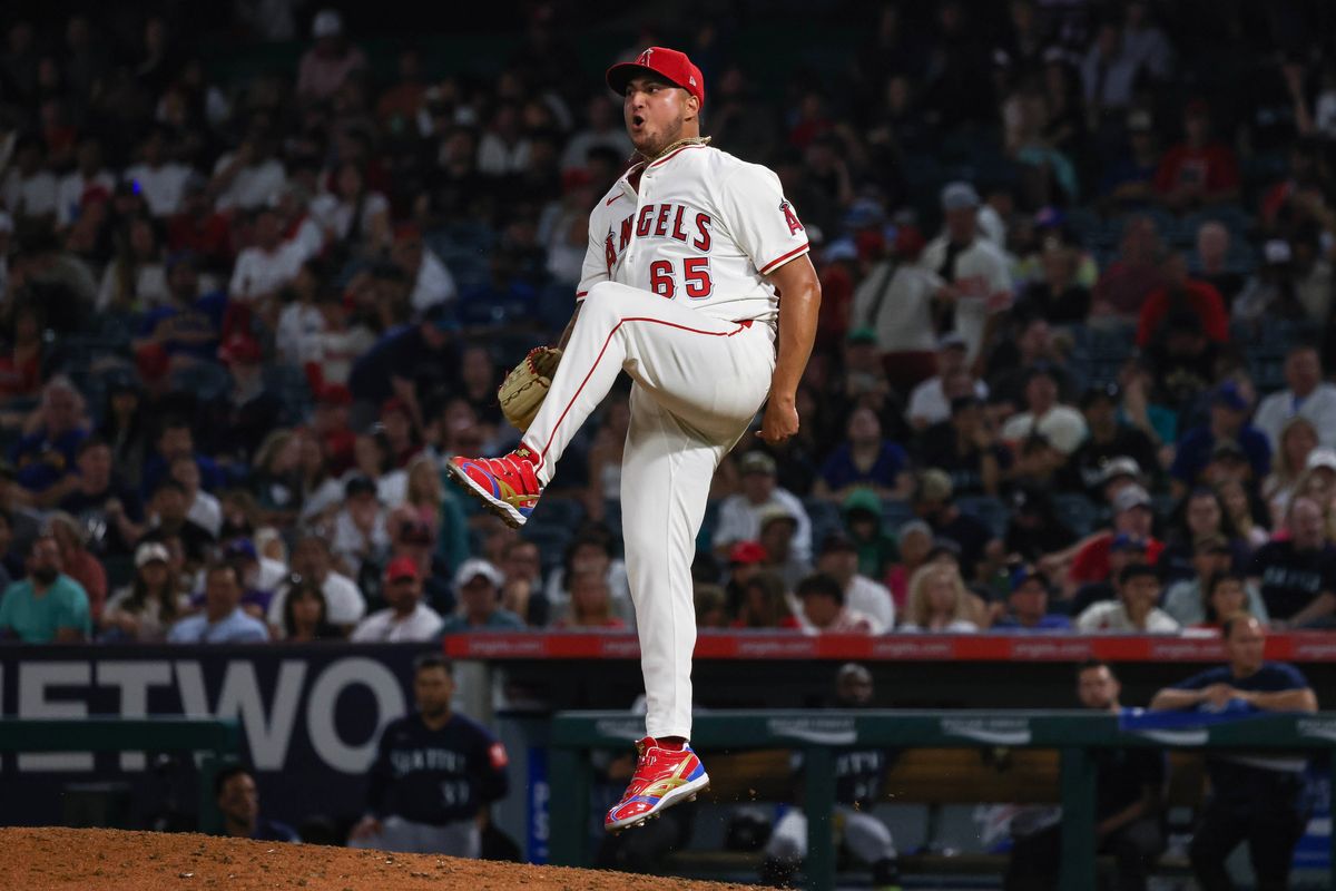 Los Angeles Angels left handed pitcher José Quijada (65) reacts after delivering a pitch during the MLB game against the Seattle Mariners Thursday July 24th, 2025 at Angel's Stadium in Anaheim, Calif.