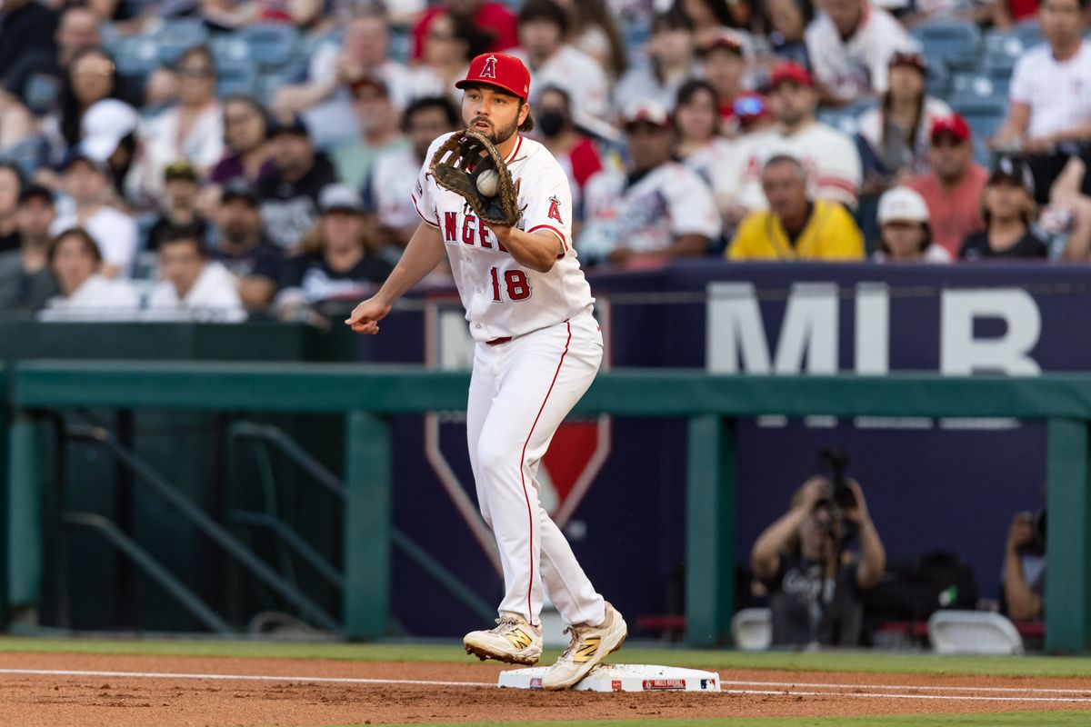 Los Angeles Angels first base Nolan Schanuel (18) catches a ball on first base during the MLB game against the Chicago White Sox, Saturday, August 2nd 2025 at Angel's Stadium in Anaheim, Calif.