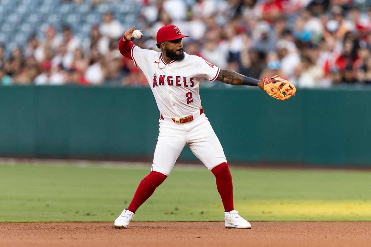 Los Angeles Angels third base Luis Rengifo (2) throws the ball to first during the MLB game against the Chicago White Sox, Saturday, August 2nd 2025 at Angel's Stadium in Anaheim, Calif.