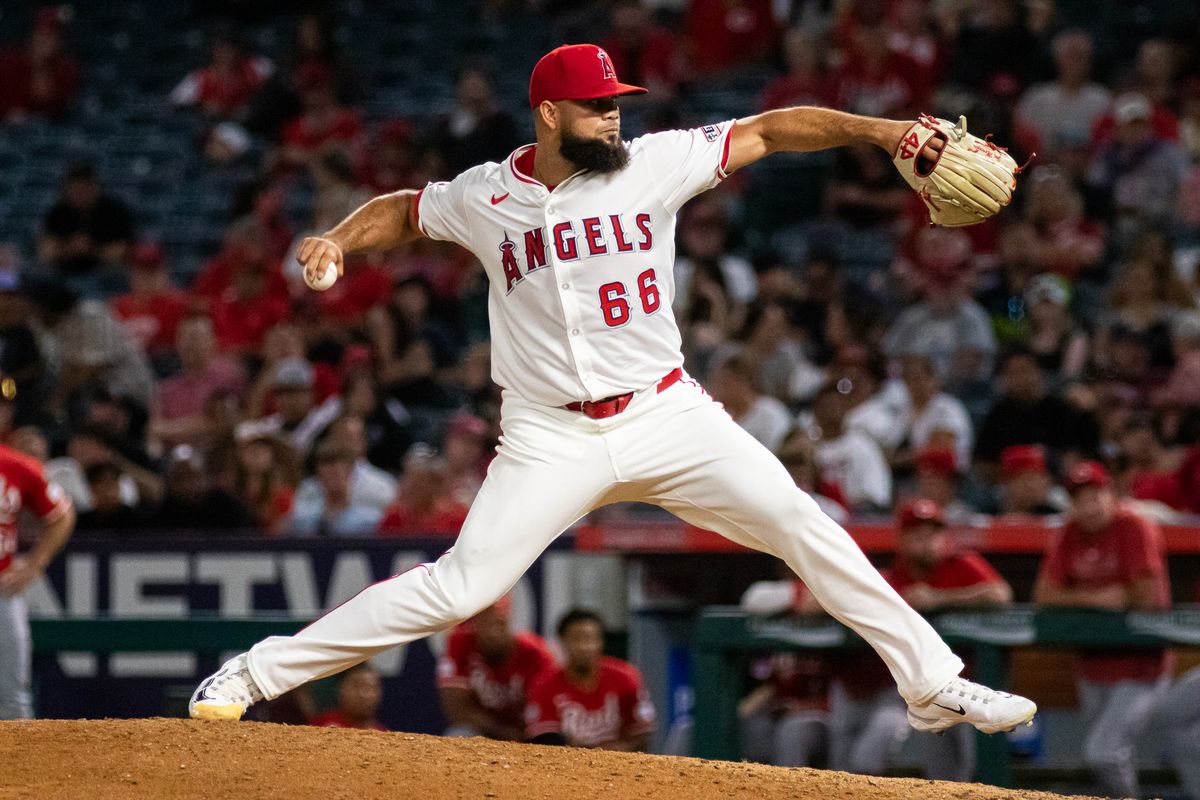 Los Angeles Angels Right-Handed Pitcher Luis Garcia (66) delivers a pitch in the 9th inning in an MLB game against the Cincinnati Reds, Wednesday, August 20, 2025 at Angels Stadium in Anaheim, California.