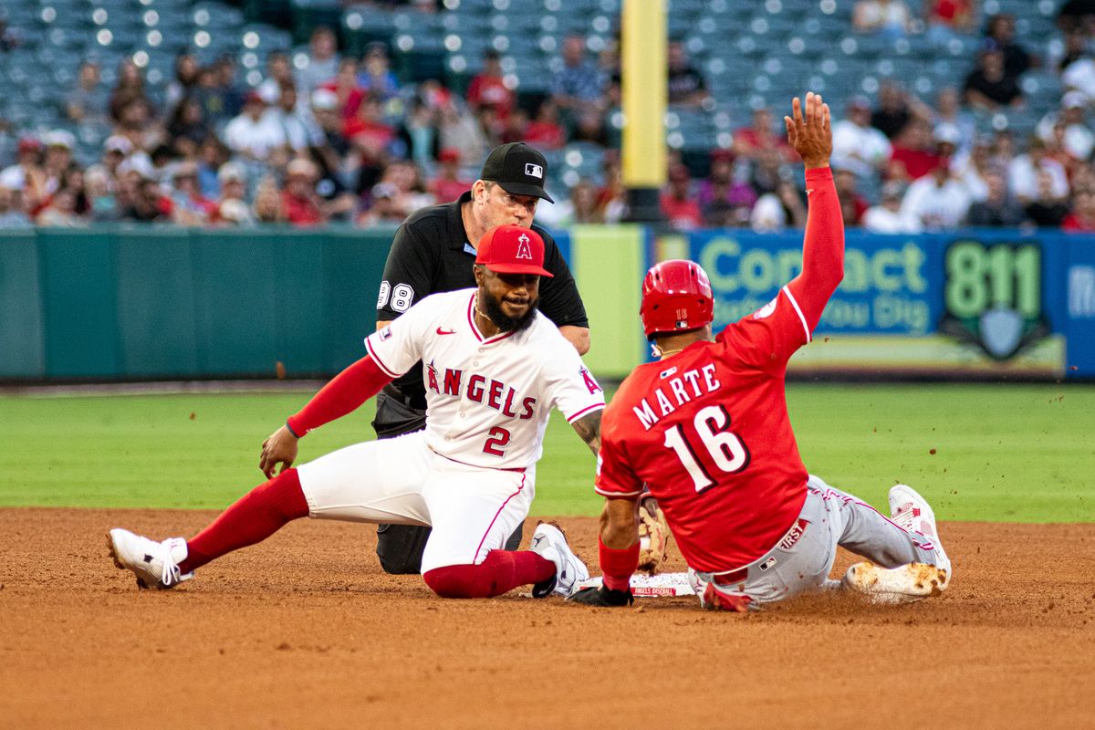 Los Angeles Angels Infielder Luis Rengifo (2) tags out a runner stealing second in an MLB game against the Cincinnati Reds, Wednesday, August 20, 2025 at Angels Stadium in Anaheim, California.
