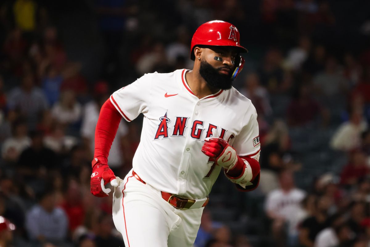 Los Angeles Angels outfielder Jo Adell (7) runs during the MLB game against the Kansas City Royals Tuesday September 23rd, 2025 at Angel's Stadium in Anaheim, Calif.