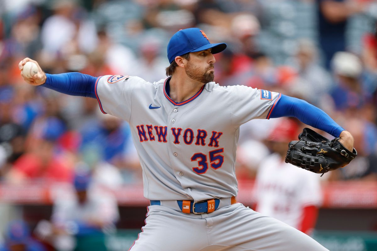 Clay Holmes #35 of the New York Mets throws a pitch against the Los Angeles Angels at Angel Stadium on May 3, 2026, in Anaheim, California.