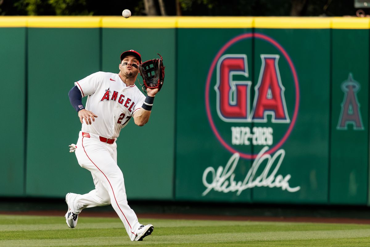 Los Angeles Angels center fielder Mike Trout (27) catches a ball during the game against the Chicago White Sox at Angel Stadium on May 5, 2026, in Anaheim, California.