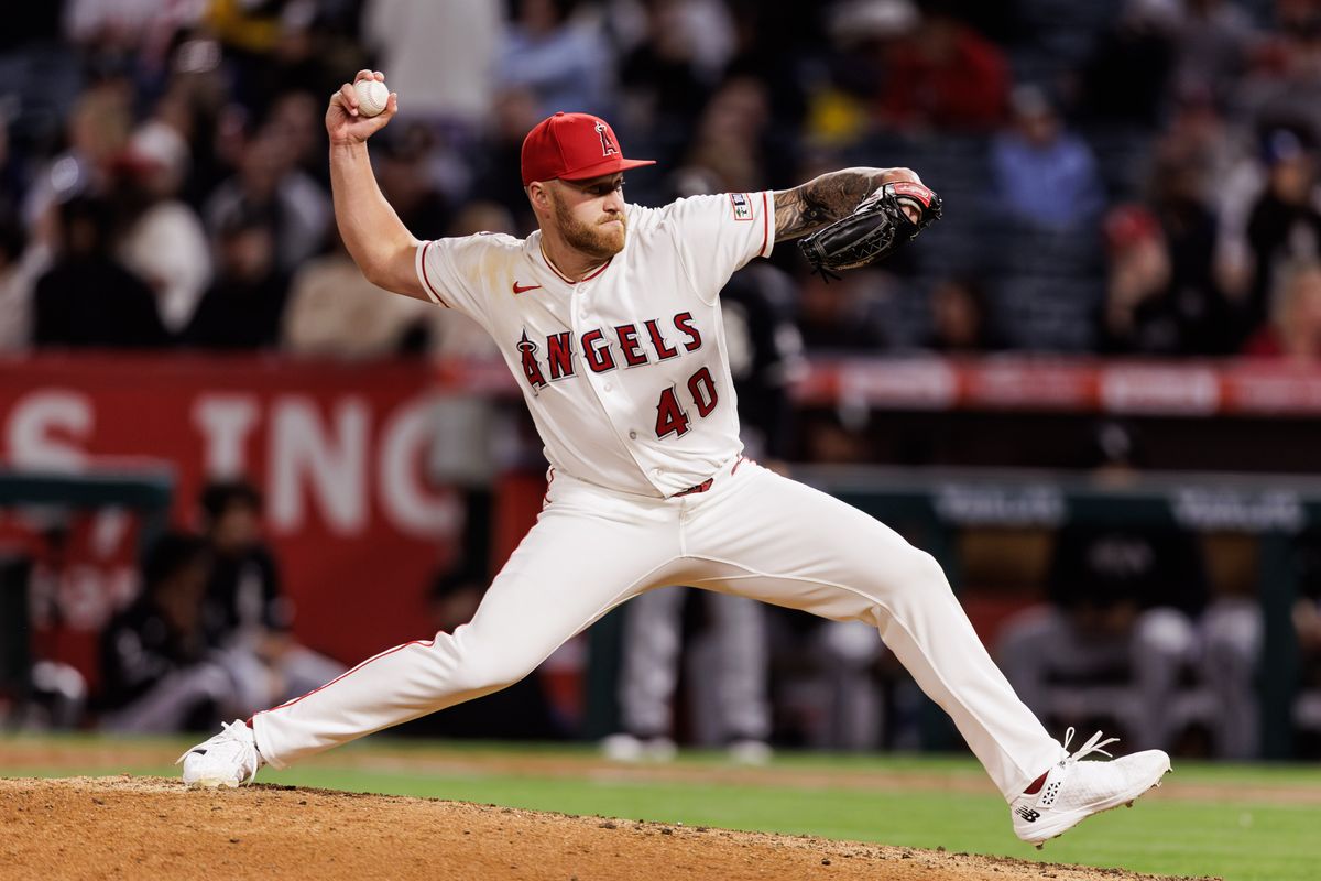 Los Angeles Angels pitcher Sam Bachman (40) pitches during the game against the Chicago White Sox at Angel Stadium on May 5, 2026, in Anaheim, California.