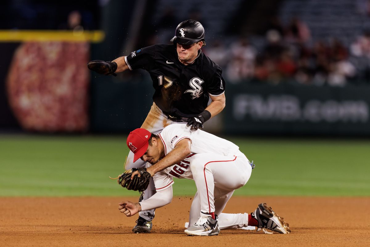 Los Angeles Angels second baseman Oswald Peraza (2) fumbles a catch and during the game against the Chicago White Sox at Angel Stadium on May 5, 2026, in Anaheim, California.