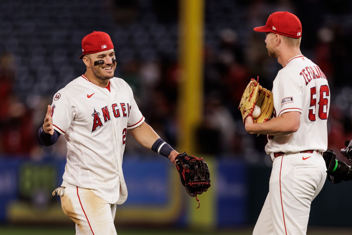 Los Angeles Angels center fielder Mike Trout (27) celebrates win after the game against the Chicago White Sox at Angel Stadium on May 5, 2026, in Anaheim, California.