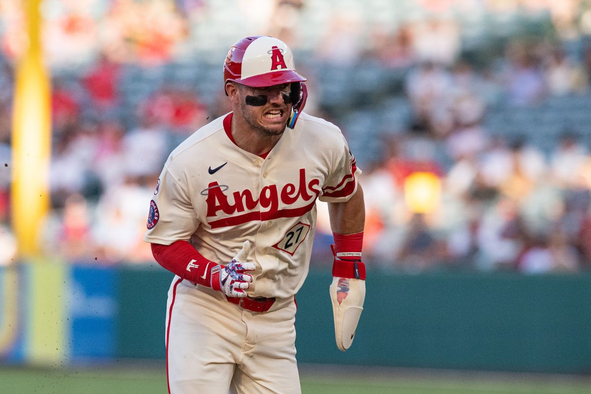 LA Angels center outfielder Mike Trout (27) sprints to third base during a game between the Houston Astros and the Los Angeles Angels on Monday, July 27, 2026 at Angels Stadium in Anaheim Calif.