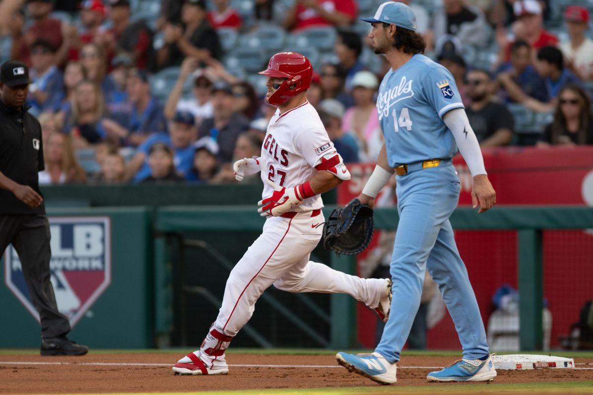 Los Angeles Angels center outfielder Mike Trout (27) gets to first base during a game between the Kansas City Royals and the Los Angeles Angels on Saturday, August 15, 2026 at Angels Stadium in Anaheim Calif. Los Angeles Angels center outfielder Mike Trout (27) gets to first base during a game between the Kansas City Royals and the Los Angeles Angels on Saturday, August 15, 2026 at Angels Stadium in Anaheim Calif.