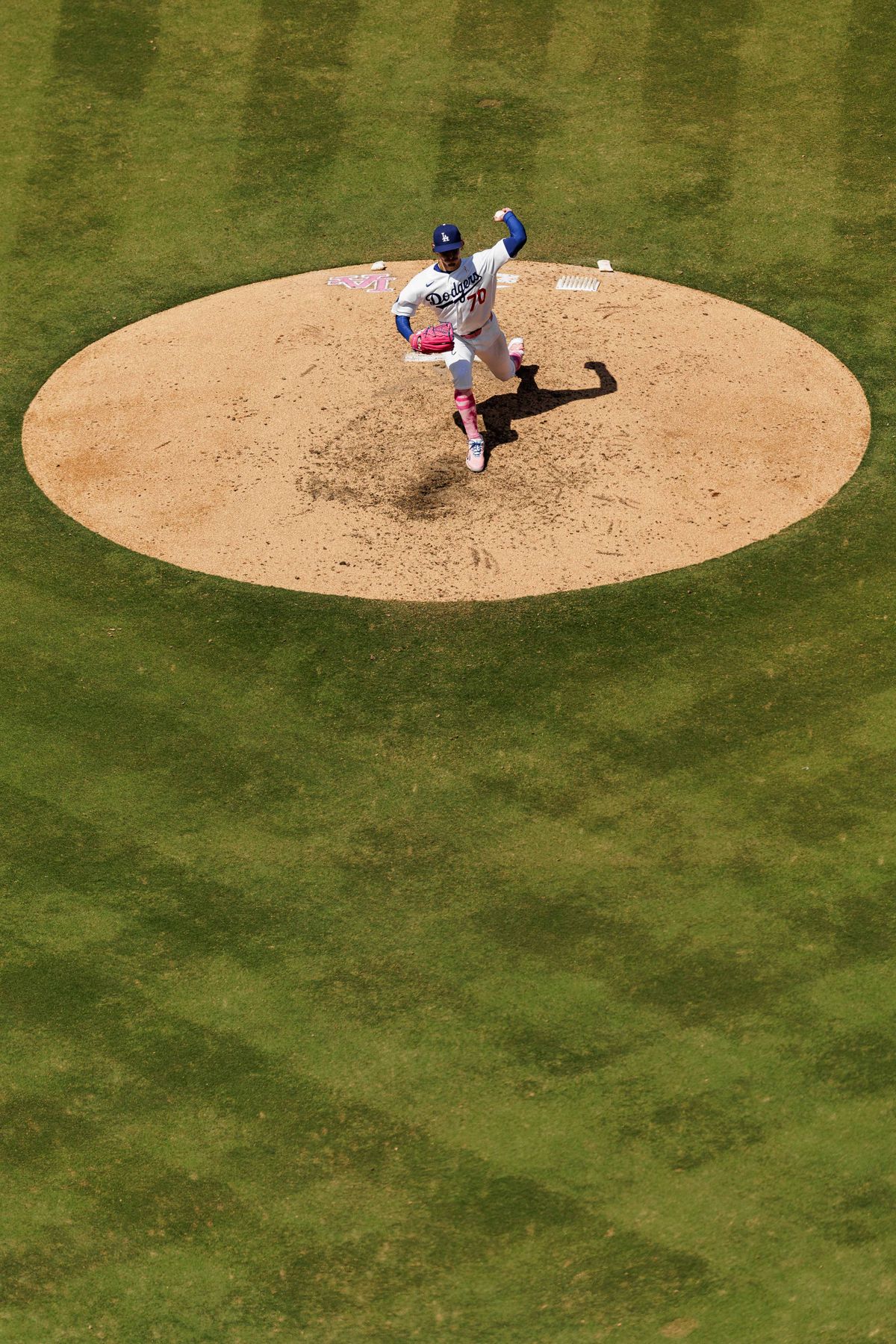 Los Angeles Dodgers pitcher Justin Wrobleski (70) pitches during an MLB game against the Atlanta Braves on May 10, 2026 in Los Angeles, CA.