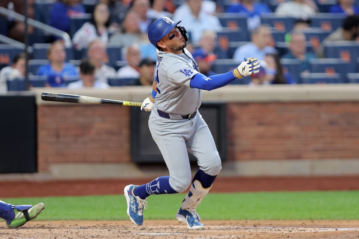 Jul 24, 2026; New York City, New York, USA; Los Angeles Dodgers second baseman Miguel Rojas (72) follows through on an RBI sacrifice fly against the New York Mets during the fourth inning at Citi Field. Mandatory Credit: Brad Penner-Imagn Images Jul 24, 2026; New York City, New York, USA; Los Angeles Dodgers second baseman Miguel Rojas (72) follows through on an RBI sacrifice fly against the New York Mets during the fourth inning at Citi Field. Mandatory Credit: Brad Penner-Imagn Images