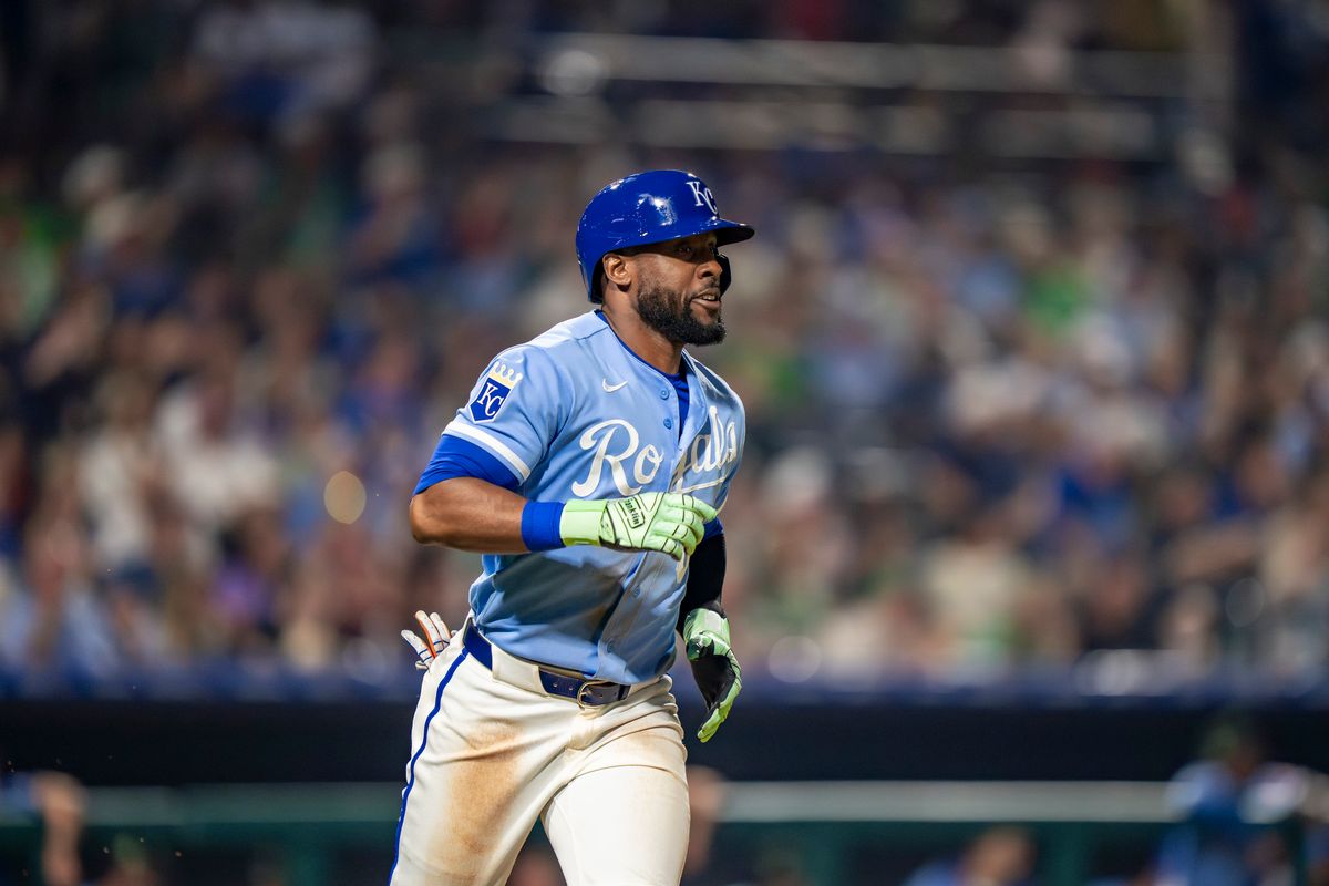 Kansas City Royals outfielder Starling Marte (0) jogging to first after a pop fly out during an MLB spring training baseball game against the Los Angeles Dodgers on March 17th, 2026 in Surprise, AZ.
