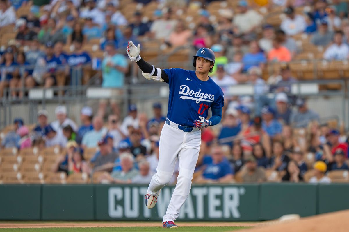Los Angeles Dodgers pitcher Shohei Ohtani (17) waving to the crowd after hitting a fly out during an MLB spring training baseball game against the San Diego Padres on March 20th, 2026 in Glendale, AZ. Los Angeles Dodgers pitcher Shohei Ohtani (17) waving to the crowd after hitting a fly out during an MLB spring training baseball game against the San Diego Padres on March 20th, 2026 in Glendale, AZ.