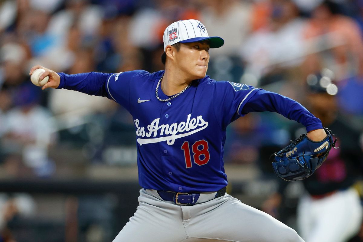 Yoshinobu Yamamoto #18 of the Los Angeles Dodgers pitches against the New York Mets at Citi Field on July 25, 2026 in New York, New York. Yoshinobu Yamamoto #18 of the Los Angeles Dodgers pitches against the New York Mets at Citi Field on July 25, 2026 in New York, New York.