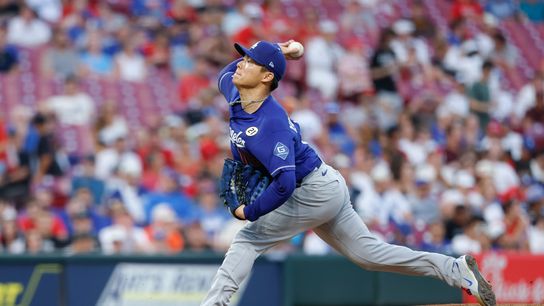 Straight Talk: Yamamoto steadies rocky start, turns in rock-solid performance taken in Los Angeles (Los Angeles Dodgers)